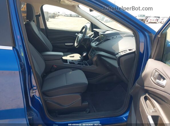 1FMCU9GD7KUB66862 2019 FORD ESCAPE Синий Вид салона спереди