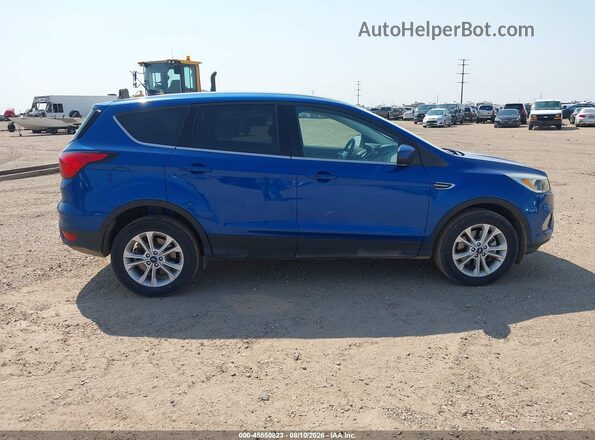 1FMCU9GD7KUB66862 2019 FORD ESCAPE Синий Вид задней части салона