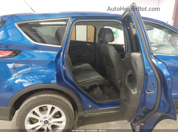 1FMCU9GD8HUA41331 2017 FORD ESCAPE Blue VIN კოდის სტიკერის ხედი