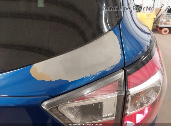 1FMCU9GD8HUA41331 2017 FORD ESCAPE Blue ხელსაწყოთა პანელის ხედი