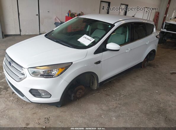 1FMCU9GD8HUE34570 2017 FORD ESCAPE White Przód lewy