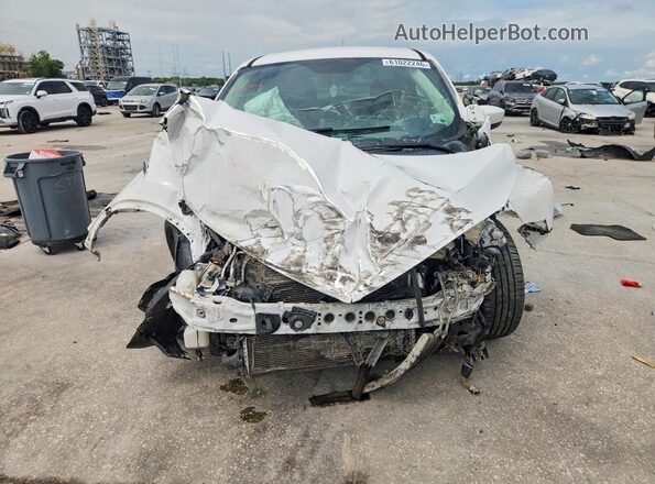 1FMCU9GD8HUE48811 2017 FORD ESCAPE White Widok z przodu