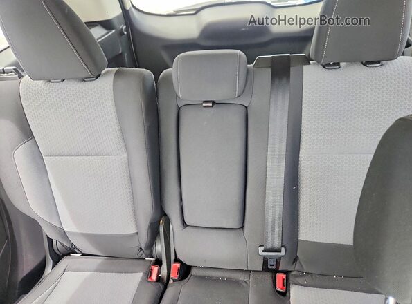 1FMCU9GD8HUE48811 2017 FORD ESCAPE White Widok tylnych siedzeń
