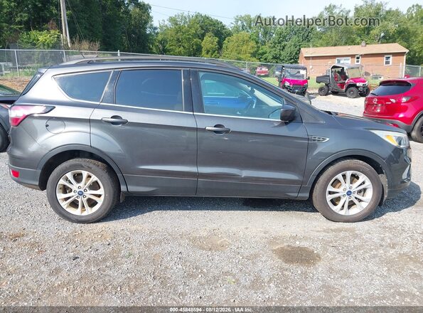 1FMCU9GD8JUA17780 2018 FORD ESCAPE Gray Սալոնի հետևի տեսք