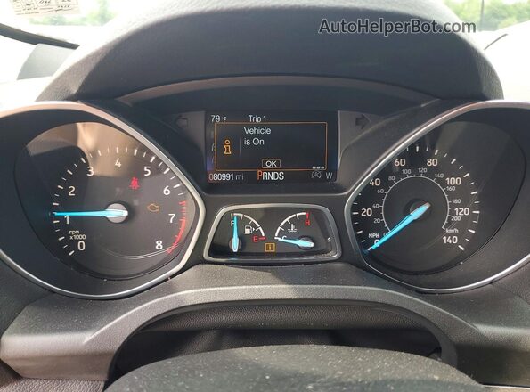 1FMCU9GD8JUA60368 2018 FORD ESCAPE Белый Вид щитка приборов