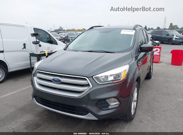 1FMCU9GD8JUB61099 2018 FORD ESCAPE Gray Przód lewy
