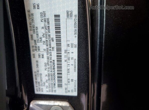 1FMCU9GD8JUB92854 2018 FORD ESCAPE Gray Vista del compartimento del motor