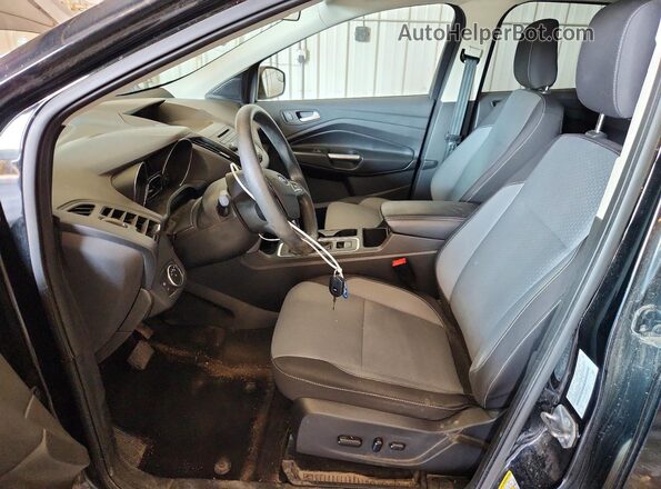 1FMCU9GD8JUC61607 2018 FORD ESCAPE Black წინა სალონის ხედი