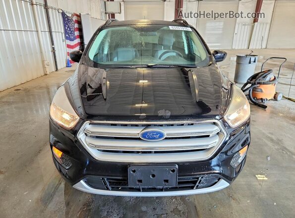 1FMCU9GD8JUC61607 2018 FORD ESCAPE Black წინა ხედი