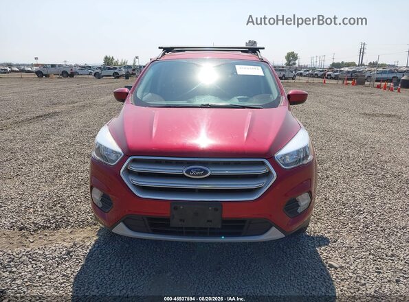 1FMCU9GD8JUD37892 2018 FORD ESCAPE Red ხელსაწყოთა პანელის ხედი