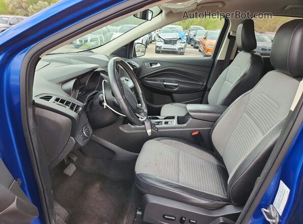 1FMCU9GD8KUB03530 2019 FORD ESCAPE Синий Вид салона спереди