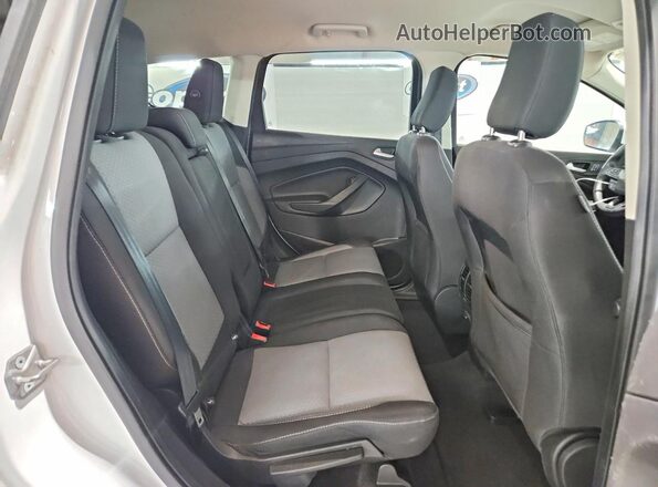1FMCU9GD8KUC11596 2019 FORD ESCAPE White Vista interior trasera
