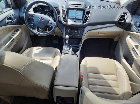 1FMCU9GD9HUB47724 2017 FORD ESCAPE Gray Dashboard view