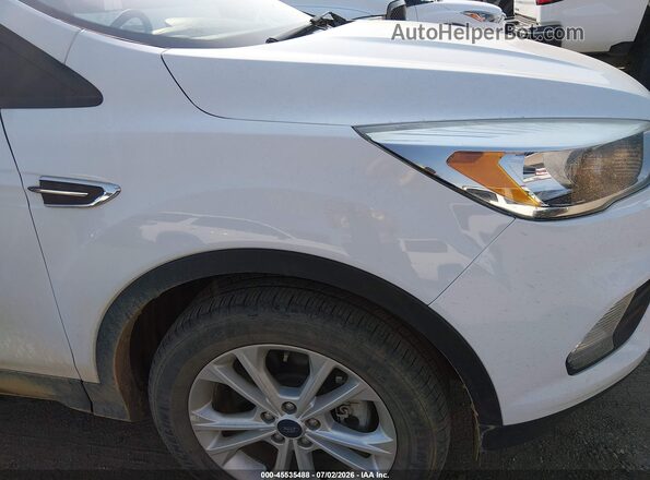 1FMCU9GD9HUE50194 2017 FORD ESCAPE White Вид щитка приладів