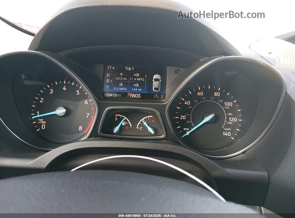 1FMCU9GD9HUE50230 2017 FORD ESCAPE Blue Вид задніх сидінь