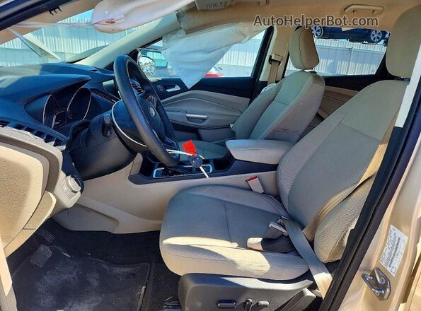 1FMCU9GD9JUA97817 2018 FORD ESCAPE Gold წინა სალონის ხედი