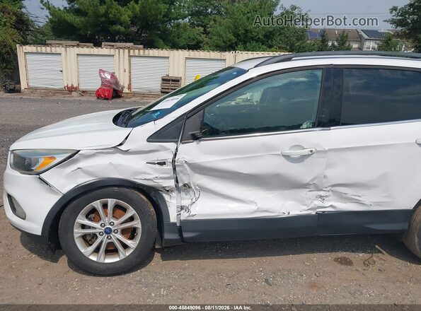 1FMCU9GD9JUB16401 2018 FORD ESCAPE White Դիմացի տեսք
