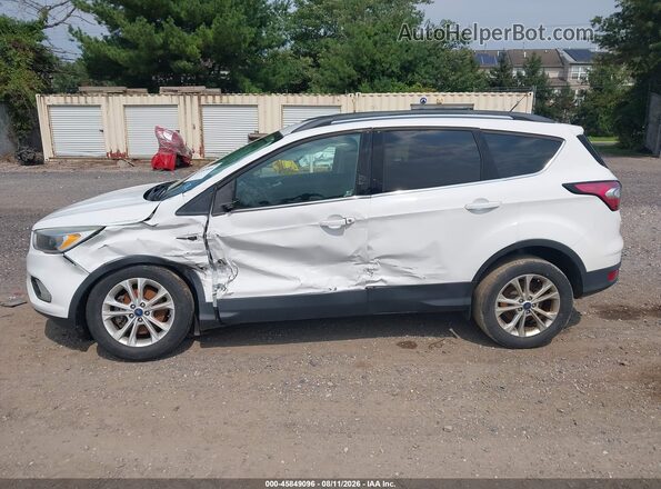 1FMCU9GD9JUB16401 2018 FORD ESCAPE White Սալոնի 360 աստիճան տեսք
