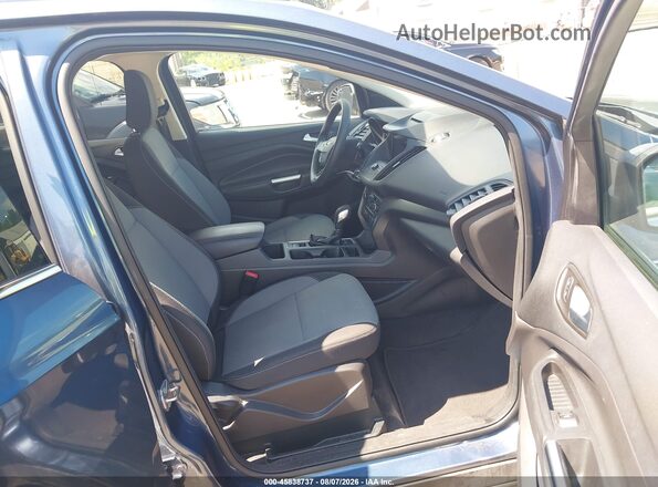 1FMCU9GD9JUB98002 2018 FORD ESCAPE Blue Widok wnętrza z przodu
