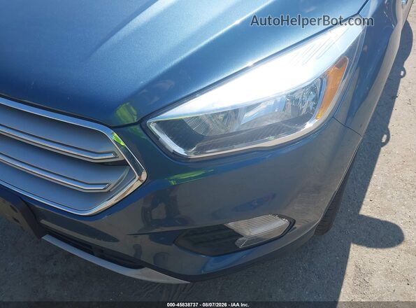 1FMCU9GD9JUB98002 2018 FORD ESCAPE Blue Widok z przodu
