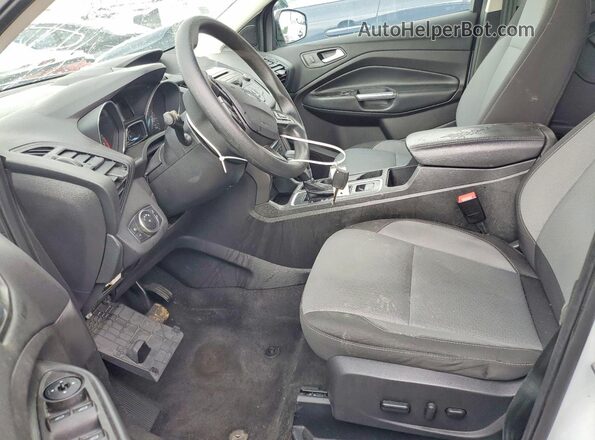 1FMCU9GD9JUD36847 2018 FORD ESCAPE White Widok wnętrza z przodu