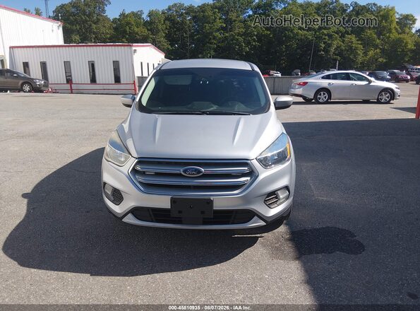 1FMCU9GD9KUB71237 2019 FORD ESCAPE Серебряный Вид щитка приборов