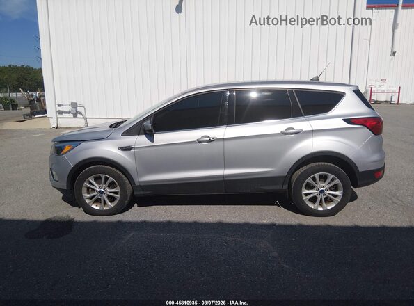 1FMCU9GD9KUB71237 2019 FORD ESCAPE Серебряный Панорамный вид салона 360°
