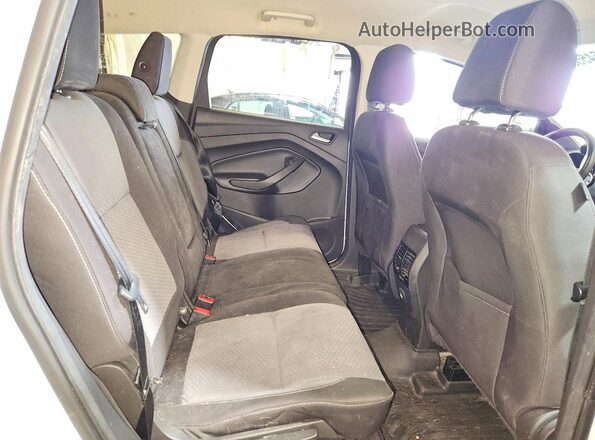 1FMCU9GDXHUE52682 2017 FORD ESCAPE White Vista interior trasera
