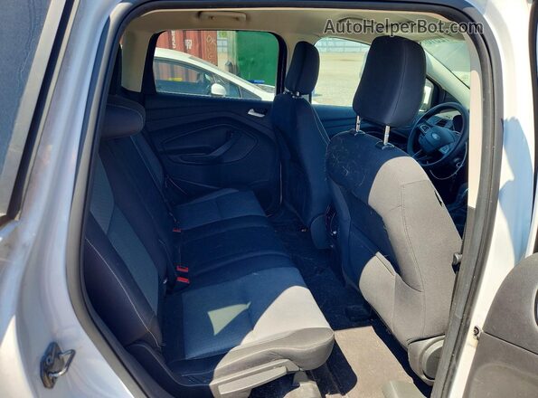 1FMCU9GDXJUB17735 2018 FORD ESCAPE White Widok wnętrza z tyłu