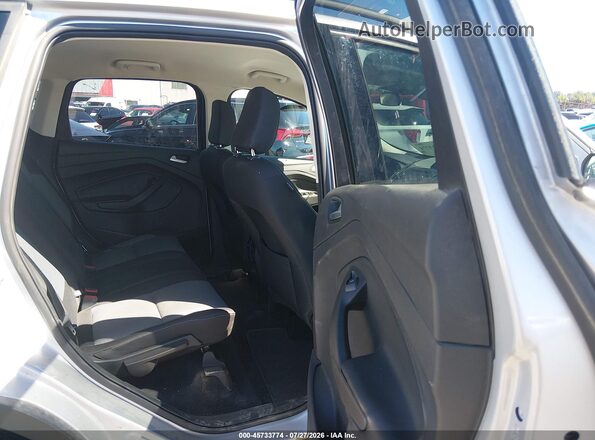 1FMCU9GDXJUD08524 2018 FORD ESCAPE Silver Widok naklejki z numerem VIN