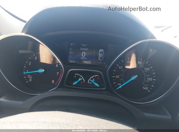 1FMCU9GDXJUD08748 2018 FORD ESCAPE White Vista de los asientos traseros