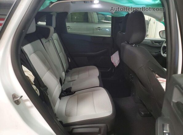 1FMCU9GN1SUB58359 2025 FORD ESCAPE White უკანა სალონის ხედი