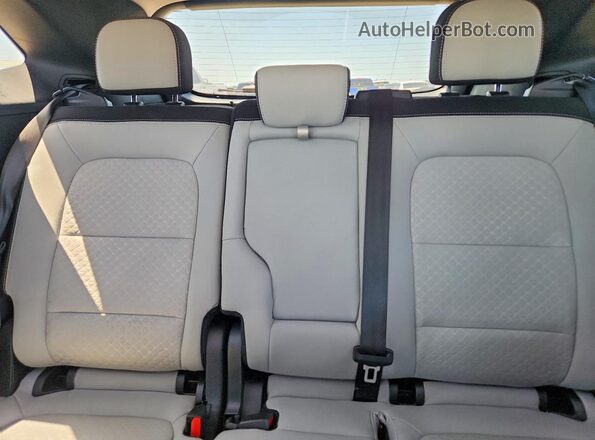 1FMCU9GN4RUB11384 2024 FORD ESCAPE Gray Rear seats view