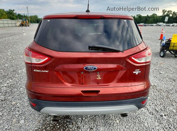 1FMCU9GX2GUB21152 2016 FORD ESCAPE Красный Вид сзади