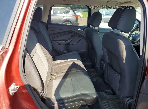 1FMCU9GX7GUC75937 2016 FORD ESCAPE Burgundy უკანა სალონის ხედი