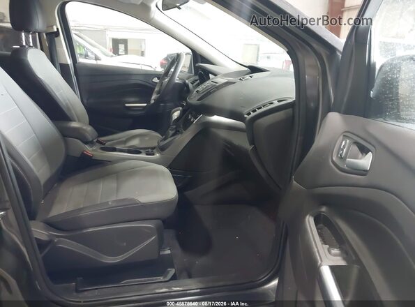 1FMCU9GX8GUB28574 2016 FORD ESCAPE Gray Widok wnętrza z przodu