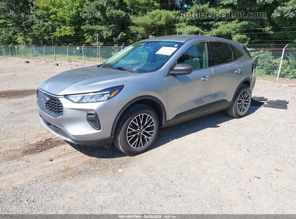 1FMCU9GZ7PUA35708 2023 FORD ESCAPE Silver Przód lewy