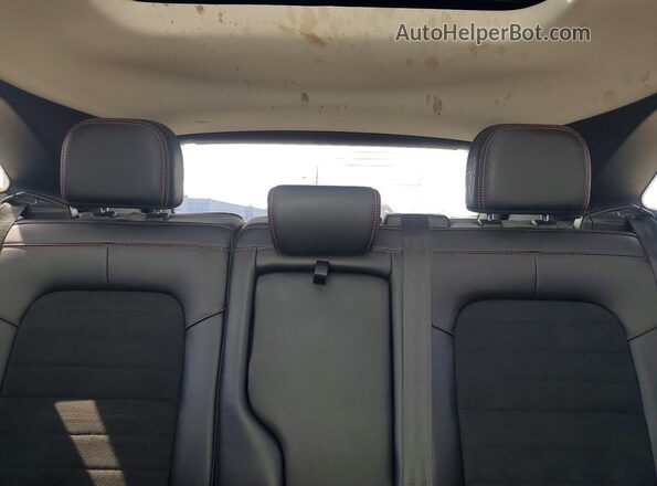 1FMCU9H92NUA87307 2022 FORD ESCAPE White Vista de los asientos traseros