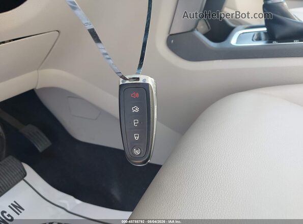1FMCU9HD0KUA76239 2019 FORD ESCAPE White Widok deski rozdzielczej