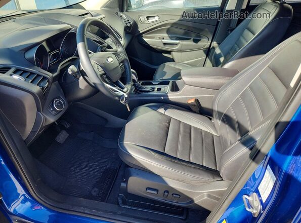 1FMCU9HD1JUD15439 2018 FORD ESCAPE Blue Front interior view