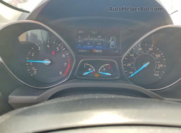1FMCU9HD1JUD43919 2018 FORD ESCAPE Красный Вид щитка приборов