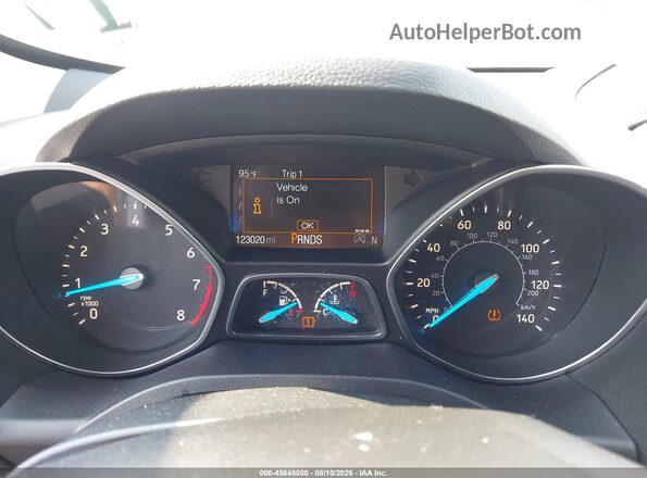 1FMCU9HD2JUA46495 2018 FORD ESCAPE Silver Հետևի նստատեղերի տեսք