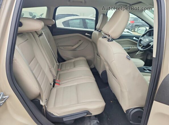1FMCU9HD2JUA55262 2018 FORD ESCAPE Tan Rear seats view