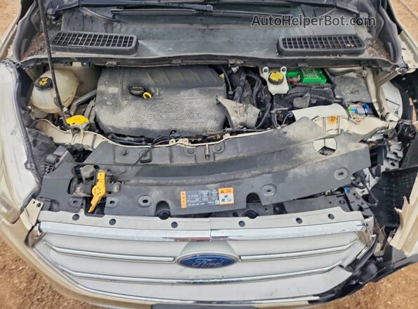 1FMCU9HD2JUA55262 2018 FORD ESCAPE Tan Rear interior view