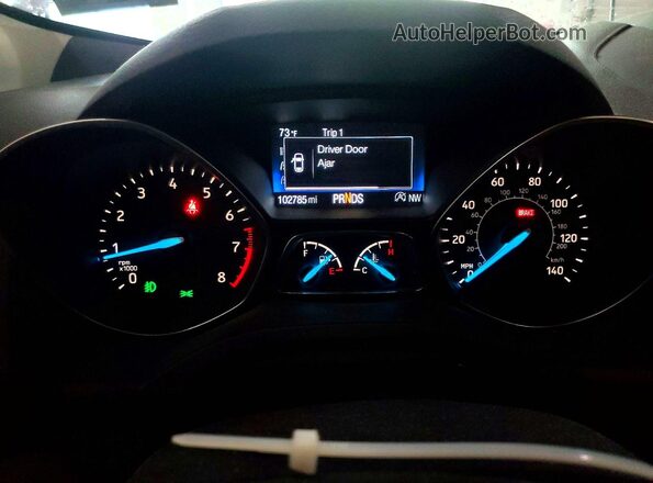 1FMCU9HD3JUA82017 2018 FORD ESCAPE Red Rear seats view