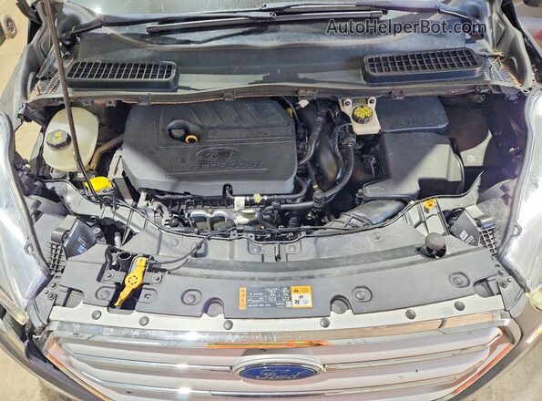 1FMCU9HD3JUB50056 2018 FORD ESCAPE Gray Vista del compartimento del motor