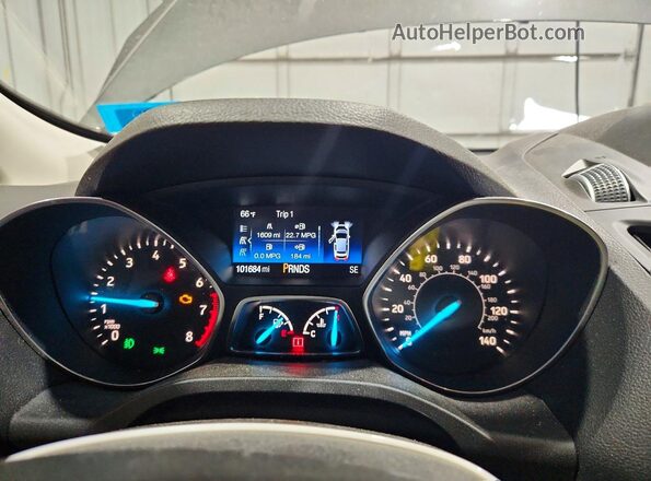 1FMCU9HD3JUB50056 2018 FORD ESCAPE Gray Vista del cuadro de instrumentos