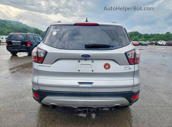 1FMCU9HD4JUD01681 2018 FORD ESCAPE Silver Vista trasera