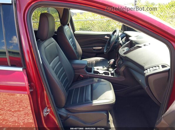 1FMCU9HD4KUB76439 2019 FORD ESCAPE Red წინა სალონის ხედი