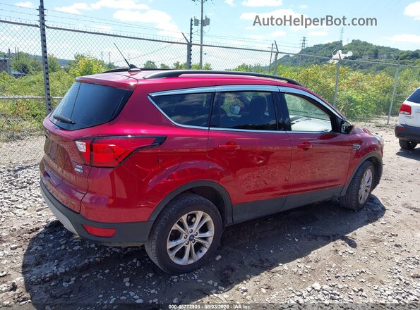 1FMCU9HD4KUB76439 2019 FORD ESCAPE Red სალონის 360-გრადუსიანი ხედი